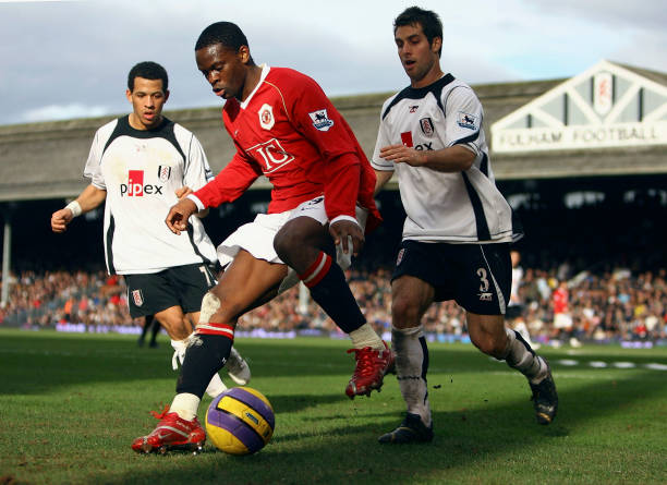 表现沉着稳 表现沉着稳