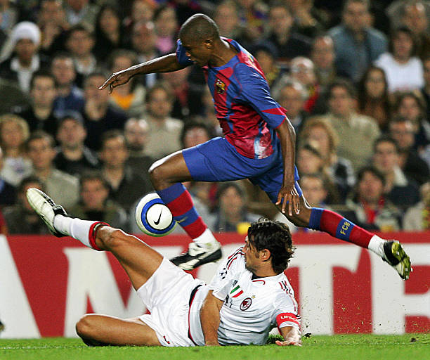 传统的发球 传统的发球